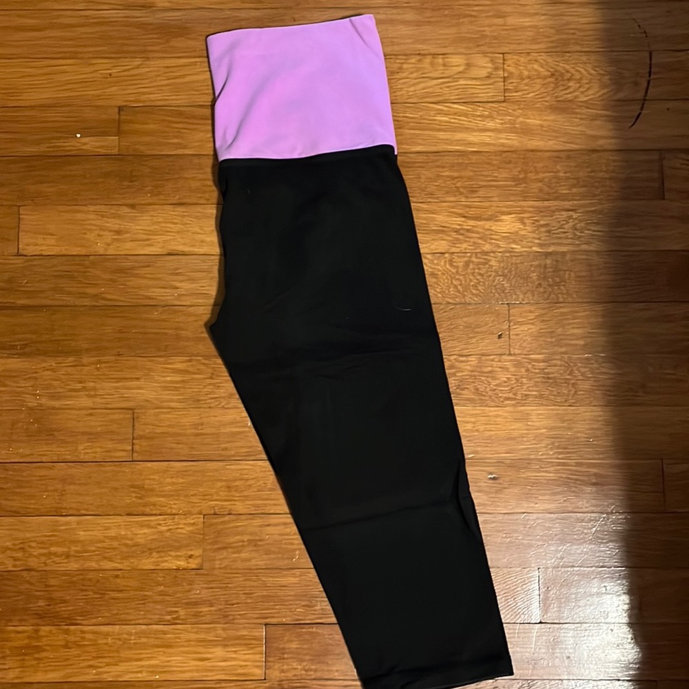 Fitted capri yoga pant